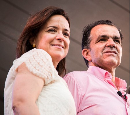 Óscar Iván Zuluaga y Martha Ligia su esposa